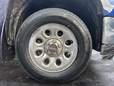 2013 GMC Sierra 1500 Work Truck   - Photo 11 - Pittsburgh, PA 15226