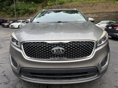 2016 Kia Sorento LX - Photo 2 - Pittsburgh, PA 15226
