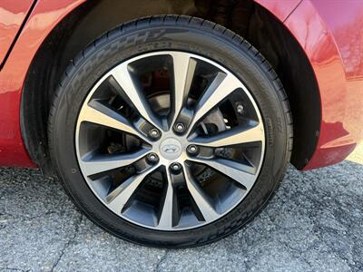 2018 Hyundai Elantra - Photo 16 - Pittsburgh, PA 15226