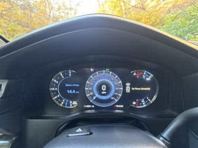 2016 Cadillac Escalade Platinum - Photo 24 - Pittsburgh, PA 15226