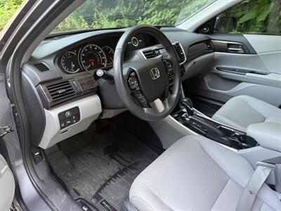 2016 Honda Accord Touring   - Photo 20 - Pittsburgh, PA 15226