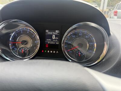 2015 Chrysler Town & Country Touring   - Photo 17 - Pittsburgh, PA 15226