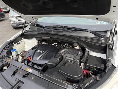 2016 Hyundai Santa Fe 2.4L  SPORT - Photo 13 - Pittsburgh, PA 15226