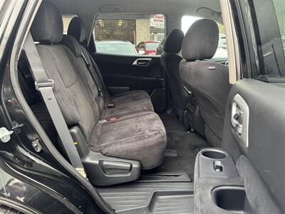 2014 Nissan Pathfinder S   - Photo 27 - Pittsburgh, PA 15226