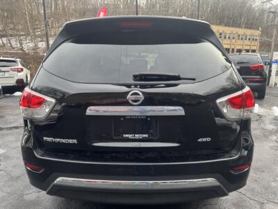 2014 Nissan Pathfinder S   - Photo 6 - Pittsburgh, PA 15226