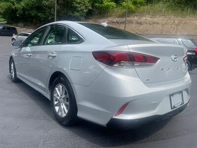 2018 Hyundai Sonata SE   - Photo 7 - Pittsburgh, PA 15226