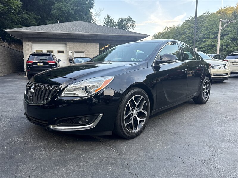 2017 Buick Regal Sport Touring - Photo 1 - Pittsburgh, PA 15226