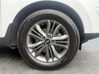 2015 Hyundai Tucson GLS - Photo 12 - Pittsburgh, PA 15226