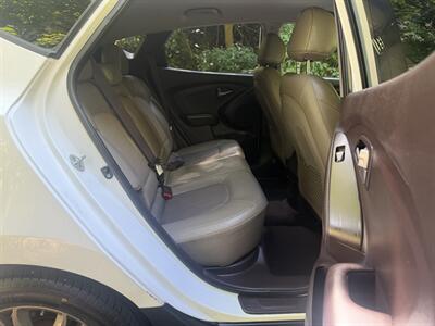 2015 Hyundai Tucson GLS - Photo 32 - Pittsburgh, PA 15226