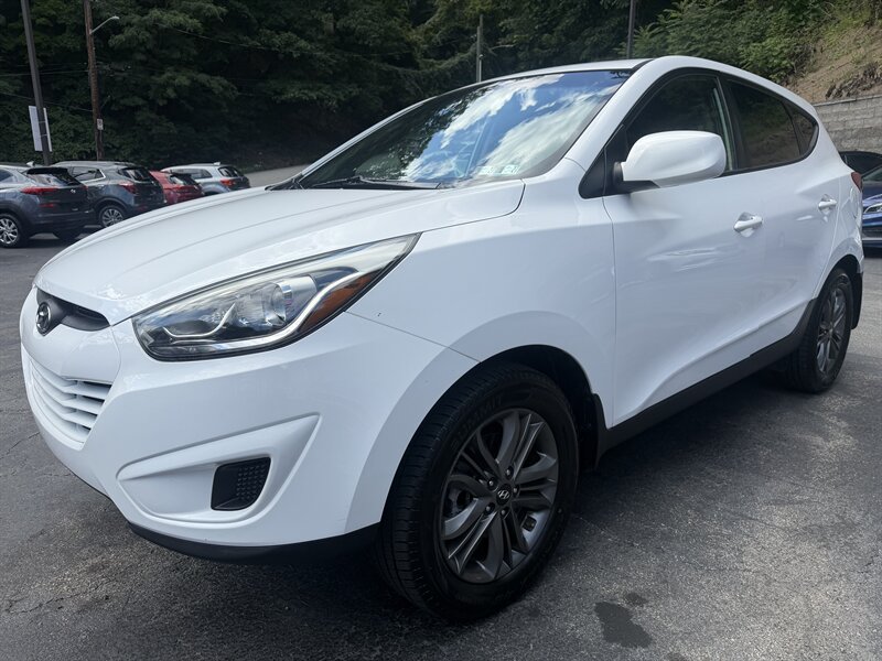 2015 Hyundai Tucson GLS   - Photo 1 - Pittsburgh, PA 15226