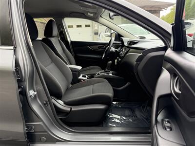 2017 Nissan Rogue Sport S   - Photo 31 - Pittsburgh, PA 15226