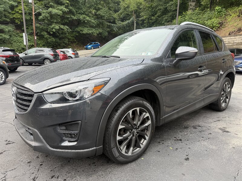 2016 Mazda CX-5 Grand Touring   - Photo 1 - Pittsburgh, PA 15226