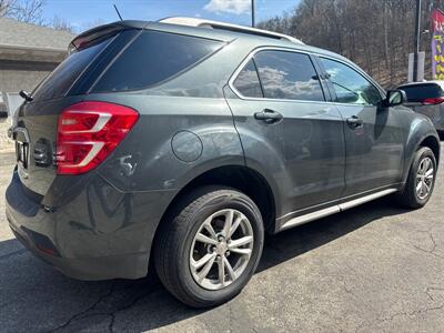 2017 Chevrolet Equinox LT   - Photo 5 - Pittsburgh, PA 15226