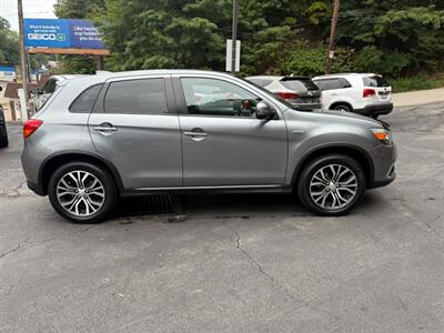2017 Mitsubishi Outlander Sport ES   - Photo 4 - Pittsburgh, PA 15226