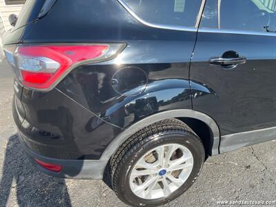 2017 Ford Escape SE   - Photo 29 - Lexington, TN 38351