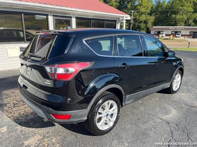 2017 Ford Escape SE   - Photo 15 - Lexington, TN 38351