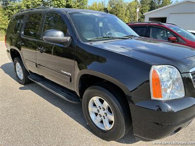 2013 GMC Yukon SLT   - Photo 2 - Lexington, TN 38351
