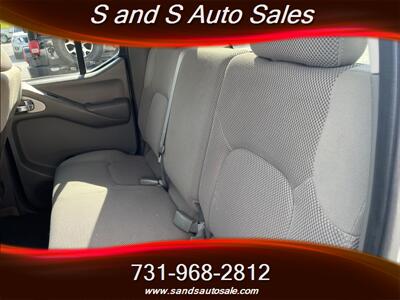 2012 Nissan Frontier S   - Photo 8 - Lexington, TN 38351