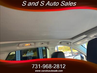 2011 Cadillac SRX Luxury   - Photo 19 - Lexington, TN 38351