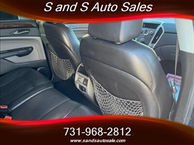 2011 Cadillac SRX Luxury   - Photo 17 - Lexington, TN 38351