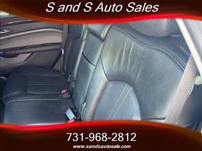 2011 Cadillac SRX Luxury   - Photo 8 - Lexington, TN 38351