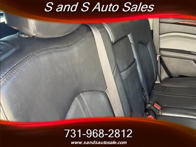 2011 Cadillac SRX Luxury   - Photo 18 - Lexington, TN 38351