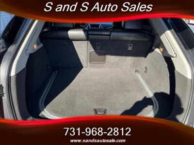 2011 Cadillac SRX Luxury   - Photo 12 - Lexington, TN 38351