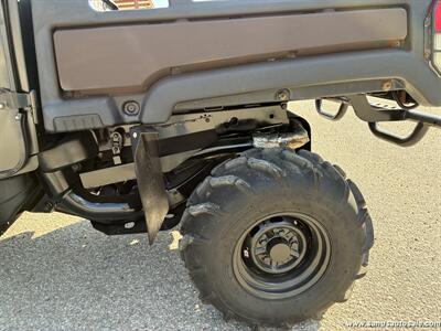 2013 John Deere Gator 825 I   - Photo 11 - Lexington, TN 38351