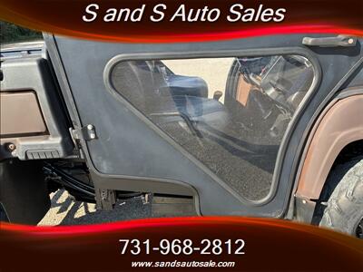 2013 John Deere Gator 825 I   - Photo 19 - Lexington, TN 38351