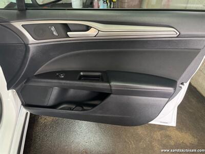 2017 Ford Fusion SE   - Photo 27 - Lexington, TN 38351