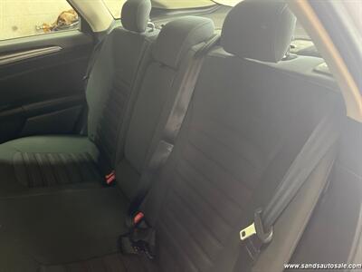 2017 Ford Fusion SE   - Photo 9 - Lexington, TN 38351