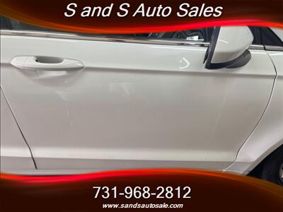 2017 Ford Fusion SE   - Photo 32 - Lexington, TN 38351