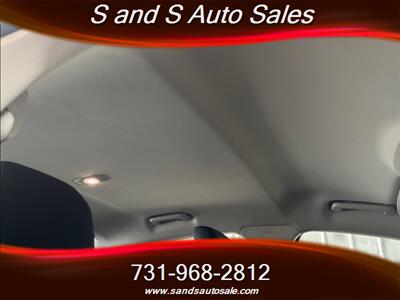 2017 Ford Fusion SE   - Photo 25 - Lexington, TN 38351
