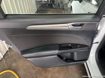 2017 Ford Fusion SE   - Photo 11 - Lexington, TN 38351