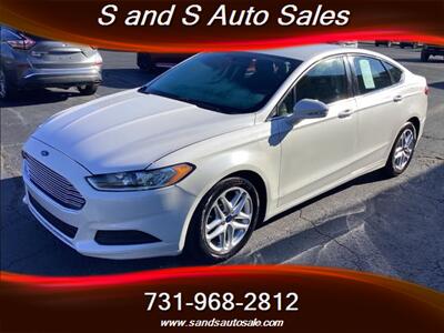 2016 Ford Fusion SE   - Photo 1 - Lexington, TN 38351