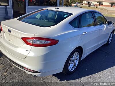 2016 Ford Fusion SE   - Photo 13 - Lexington, TN 38351