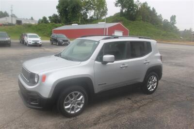 2018 Jeep Renegade Latitude   - Photo 2 - Lexington, TN 38351