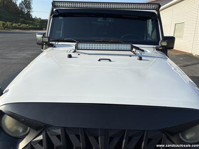 2015 Jeep Wrangler Unlimited Sahara   - Photo 31 - Lexington, TN 38351