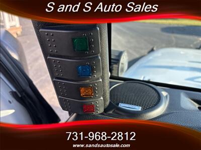 2015 Jeep Wrangler Unlimited Sahara   - Photo 6 - Lexington, TN 38351