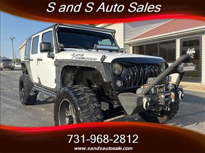 2015 Jeep Wrangler Unlimited Sahara   - Photo 29 - Lexington, TN 38351