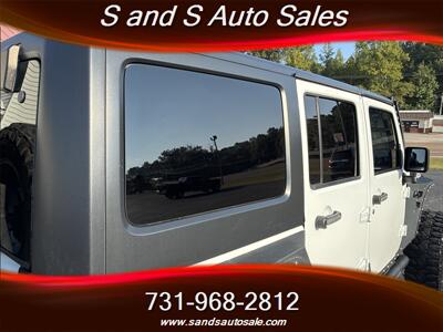 2015 Jeep Wrangler Unlimited Sahara   - Photo 35 - Lexington, TN 38351