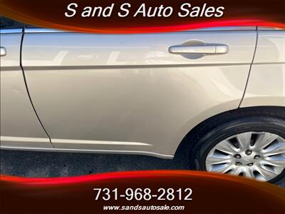 2014 Chrysler 200 LX   - Photo 34 - Lexington, TN 38351