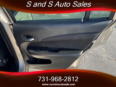 2014 Chrysler 200 LX   - Photo 19 - Lexington, TN 38351