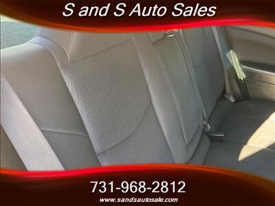 2014 Chrysler 200 LX   - Photo 18 - Lexington, TN 38351