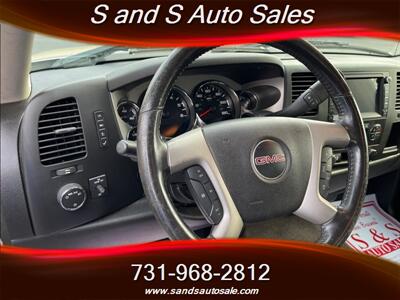 2013 GMC Sierra 1500 SLE   - Photo 5 - Lexington, TN 38351