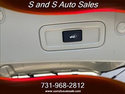 2012 Nissan Murano Platinum   - Photo 12 - Lexington, TN 38351