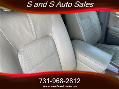 2012 Nissan Murano Platinum   - Photo 21 - Lexington, TN 38351