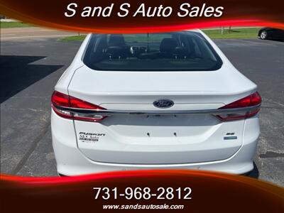 2017 Ford Fusion SE   - Photo 13 - Lexington, TN 38351