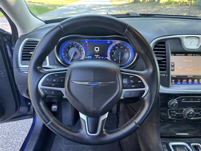 2016 Chrysler 300 Limited   - Photo 10 - Loganville, GA 30052
