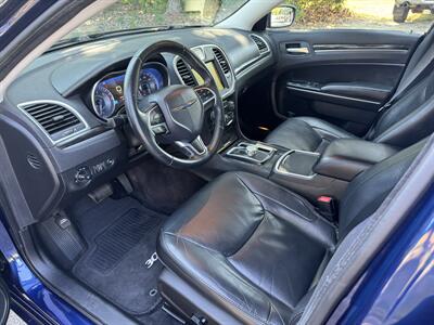 2016 Chrysler 300 Limited   - Photo 9 - Loganville, GA 30052